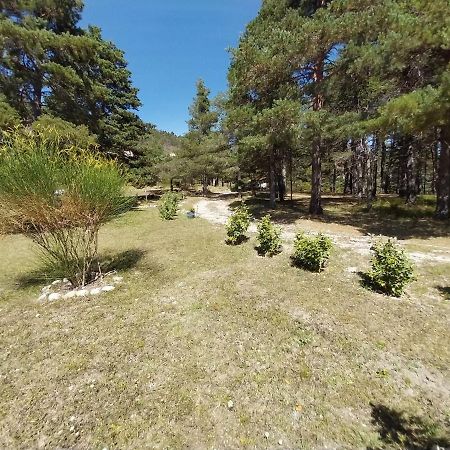 Petit Studio Dans La Prairie Saint-Auban  Экстерьер фото