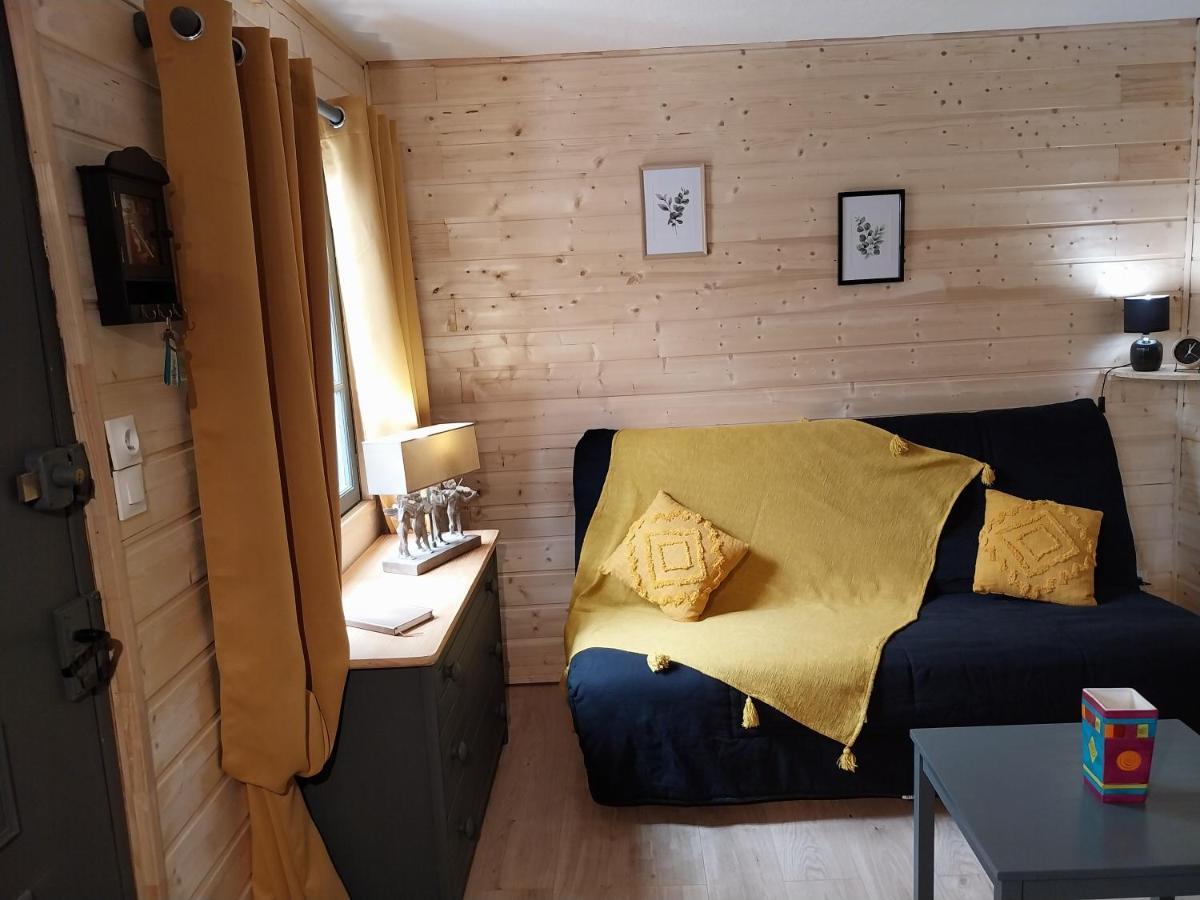 Petit Studio Dans La Prairie Saint-Auban  Экстерьер фото
