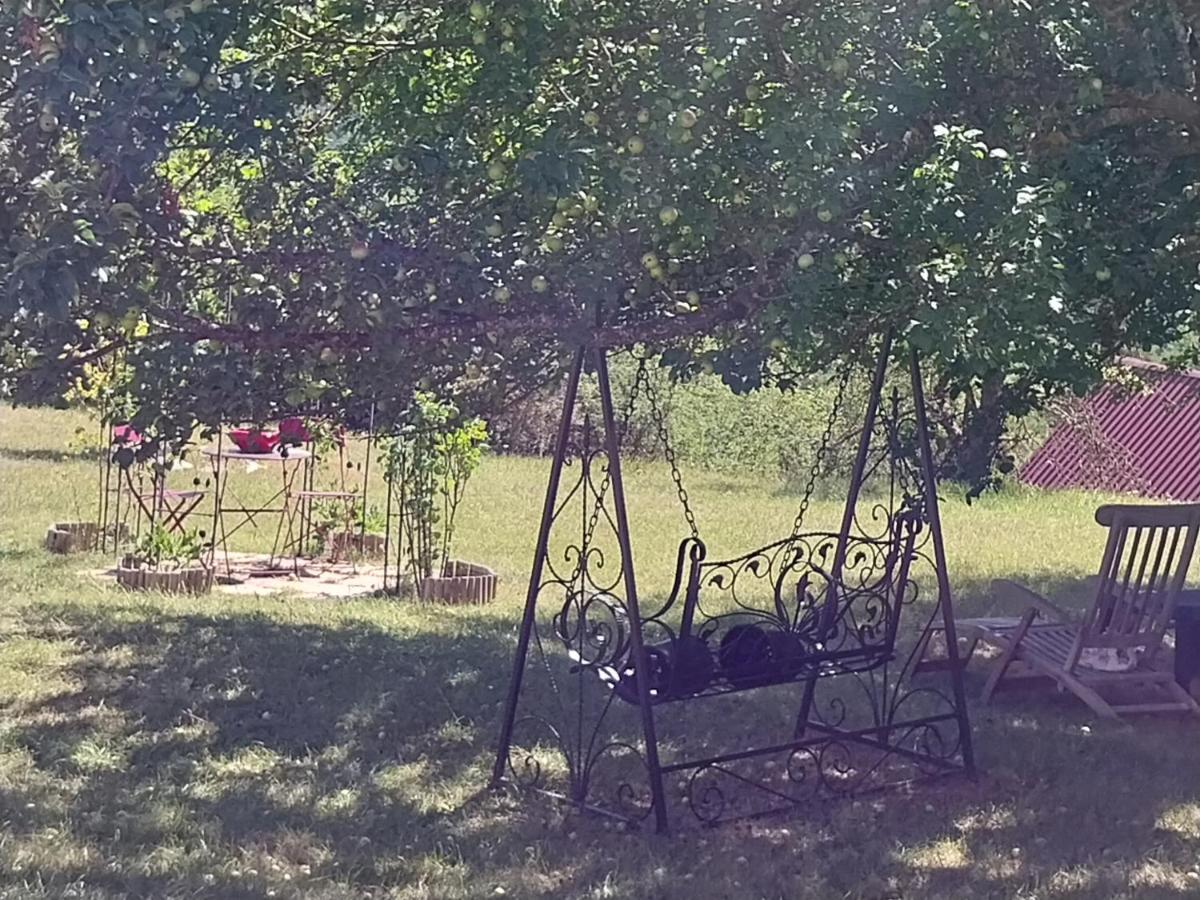 Petit Studio Dans La Prairie Saint-Auban  Экстерьер фото